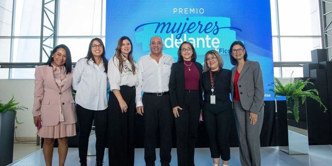 Ficohsa promueve el desarrollo empresarial de mujeres emprendedoras